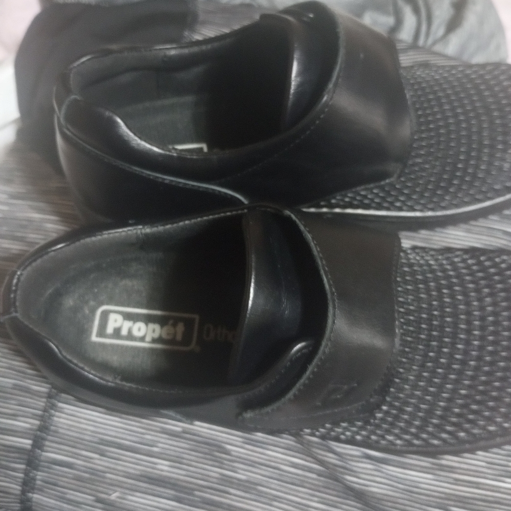 Propet Ortholite women's leather black shoes - Picture 3 of 7
